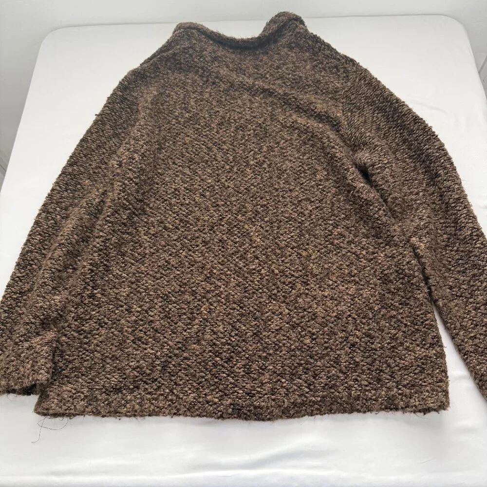 Vintage cozy brown